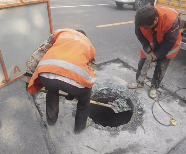 电缆沟及盖板维修