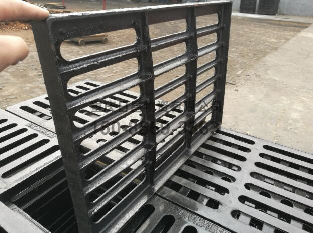 铸铁水篦子